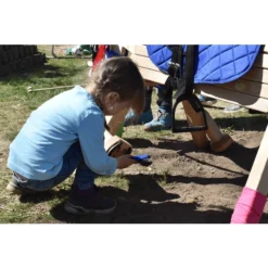 Helga Kreft Schoonmaakhoeven Voor Tuinpaarden 2 Helga Kreft Schoonmaakhoeven Voor Tuinpaarden -Buiten Speelgoed Winkel helga kreft schoonmaakhoeven voor tuinpaarden a292633 2