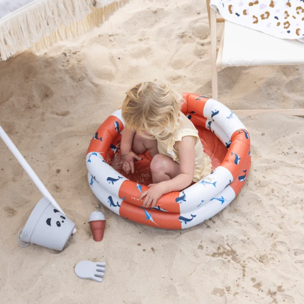 Swim Essential s Opblaasbaar Zwembad Rood- White Whale SWIM ESSENTIALS Swim Essential S Opblaasbaar Zwembad Rood- White Whale -Buiten Speelgoed Winkel swim essential s opblaasbaar zwembad rood white whale a384375 2